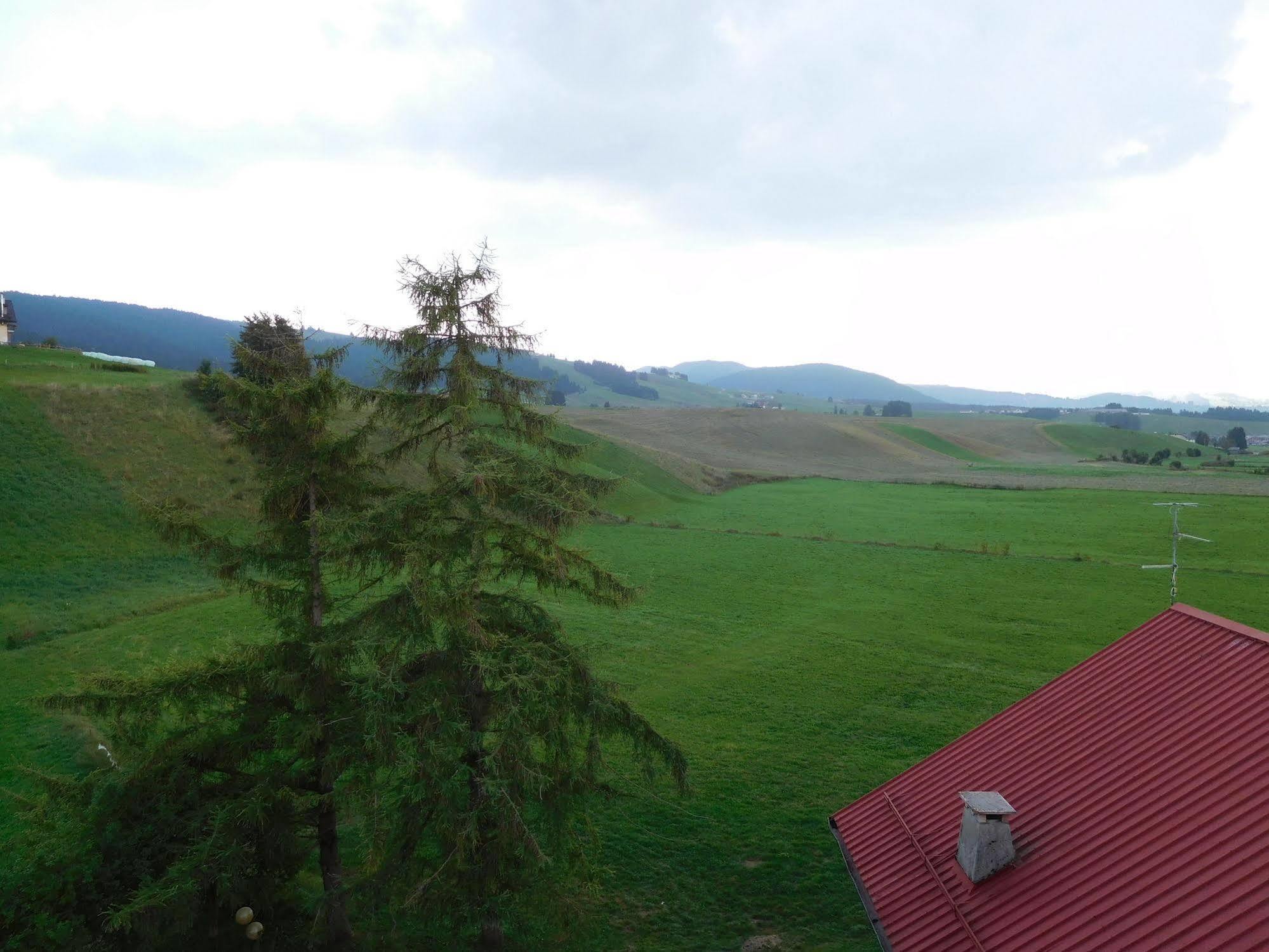 Hotel Vescovi Asiago Esterno foto